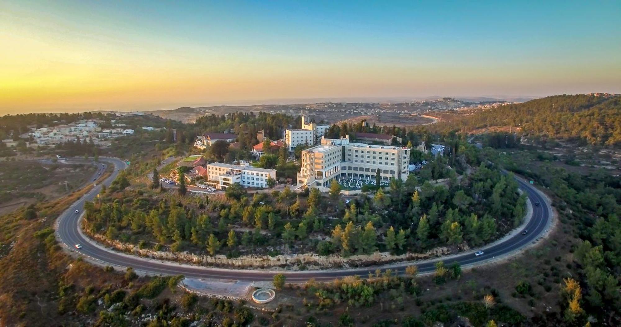 Ye'Arim Hotel Ma'ale Hachamisha Kültér fotó
